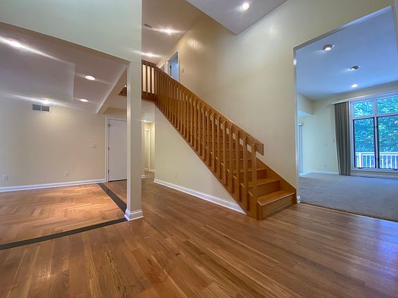 4th image of 3504 E William Ct