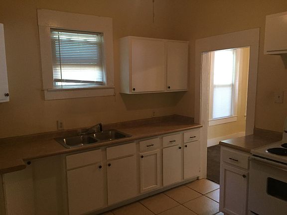 2nd image of 1203 NW 15th St