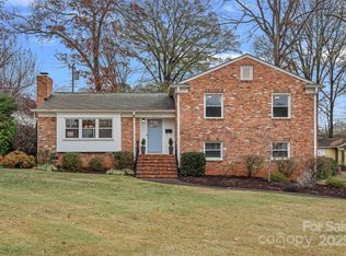 5217 Glenham Dr, Charlotte, NC 28210