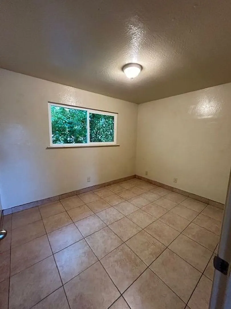 Union Apartments — Photo 4