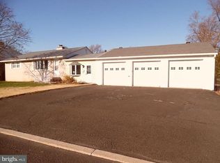 493 3rd Ave, Warminster, PA 18974