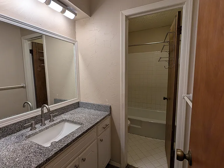 122 Crystal Cir #122 — Photo 10