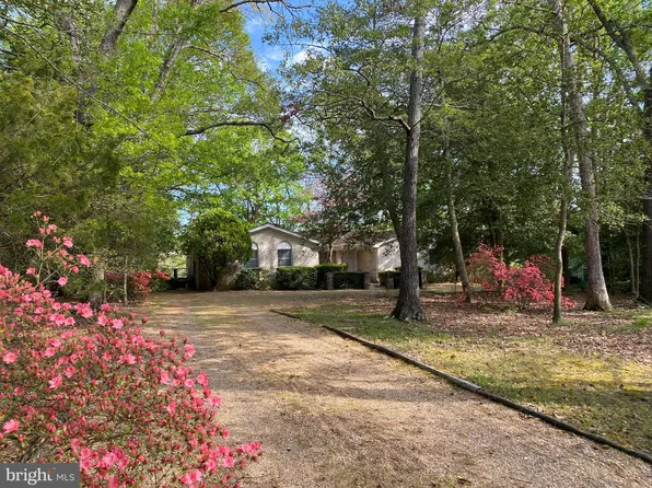 22186 Monterey Pl, Leonardtown, MD 20650