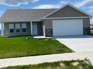 504 15th St NE, Dilworth, MN 56529