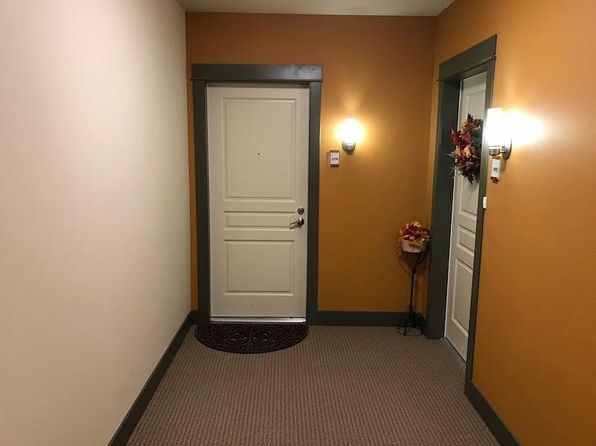 15730 116th Ave NE Unit 402