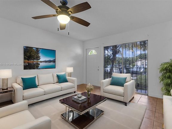 3rd image of 21458 NW 40th Circle Ct