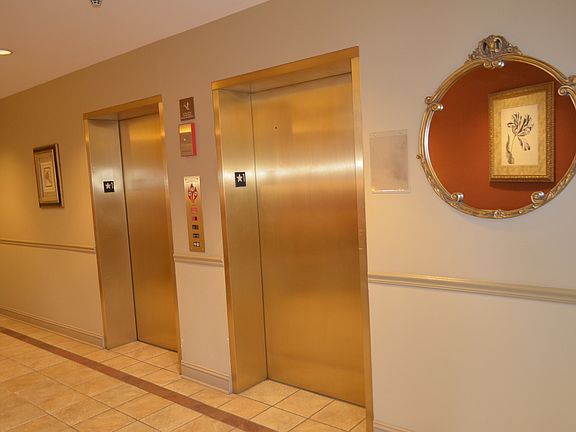 4th image of 1700 Riverwoods Dr APT 502