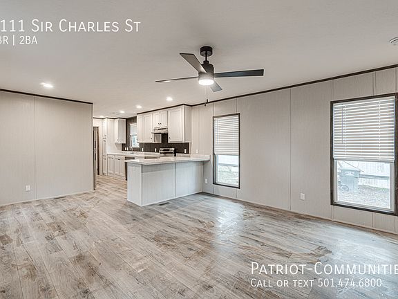 5th image of 1111 Sir Charles St