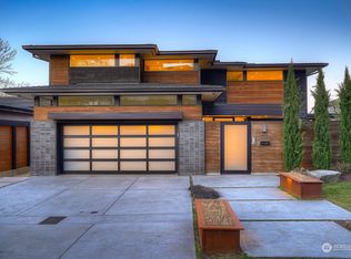 413 N Stadium Way, Tacoma, WA