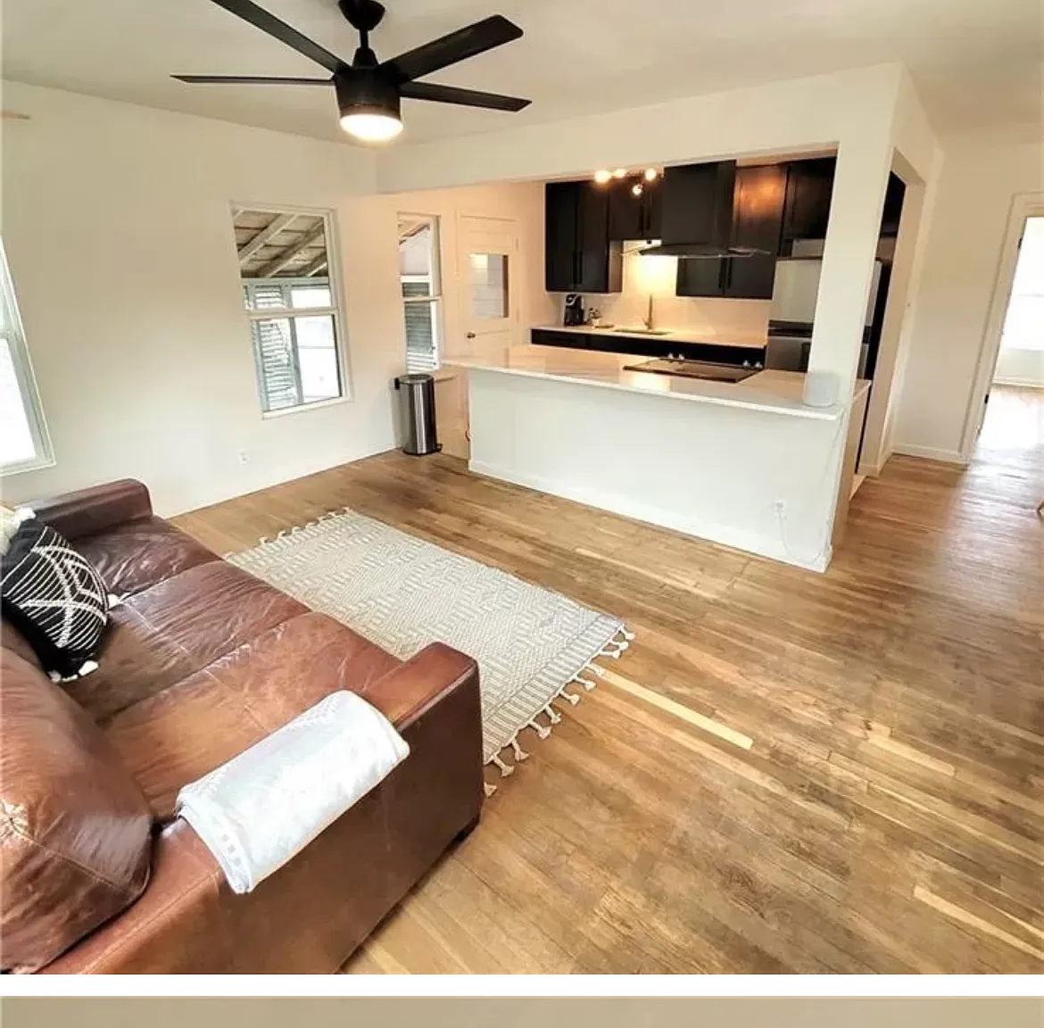 2 bed, 740 sqft, $1,572 — Photo 2