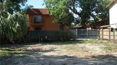 2nd image of 1880 NW 19th St