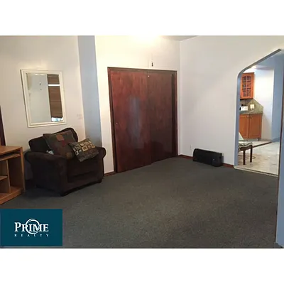 Rented by Prime Realty | media 16