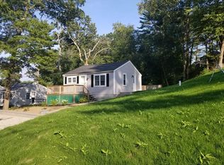 26 N Boundary Rd, Pembroke, MA 02359