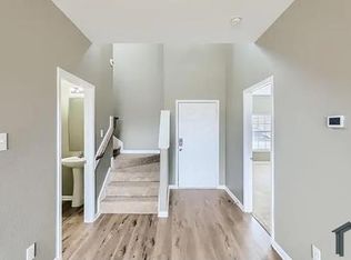 2133 Meadow Dr, Anna, TX 75409