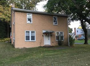 2 Sunnylane Rd, Pottsville, PA 17901