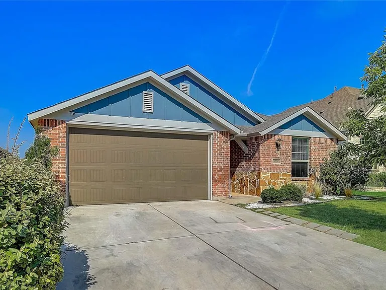 6736 Brindisi Pl — Photo 3