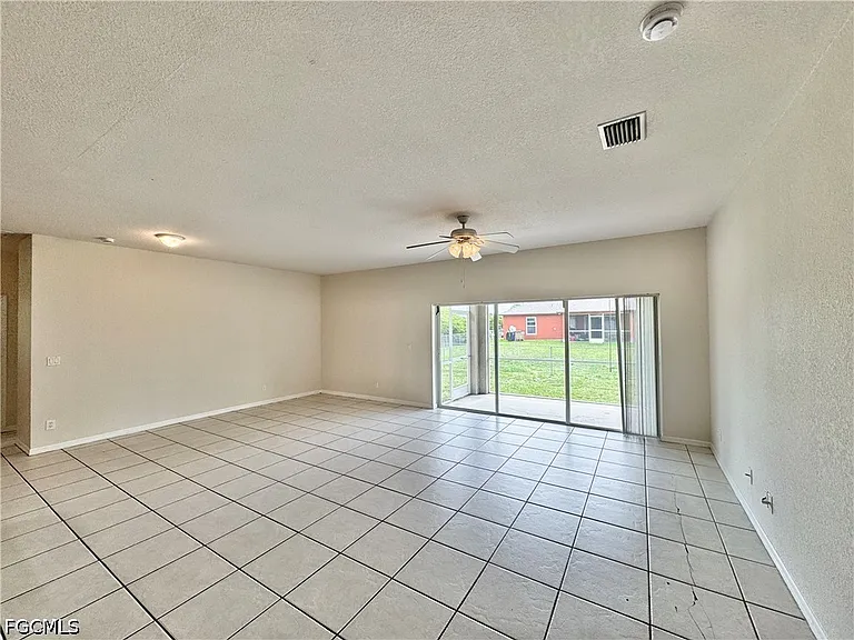 530 Kilgour Ave — Photo 6