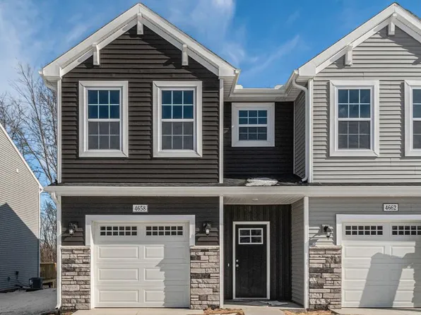 4658 Glen Haven Dr, Kentwood, MI 49512