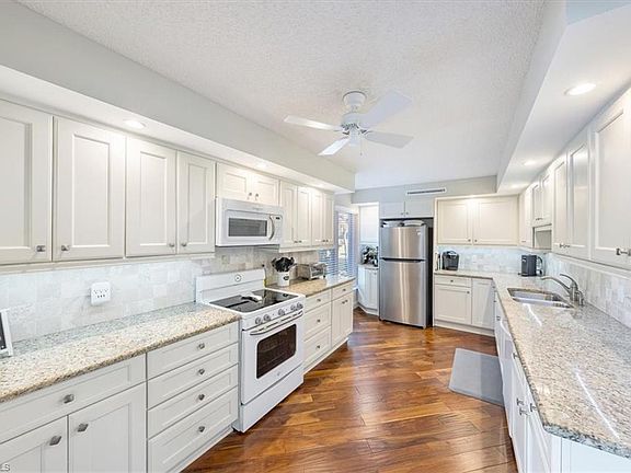 5th image of 108 Wilderness DR #230