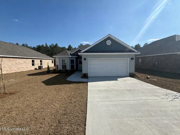 15951 Blue Ridge Dr, Gulfport, MS 39503