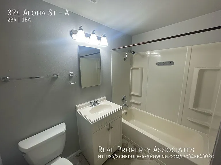 324 Aloha St #A — Photo 13