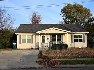 521 Coombs St, Lebanon, IN 46052