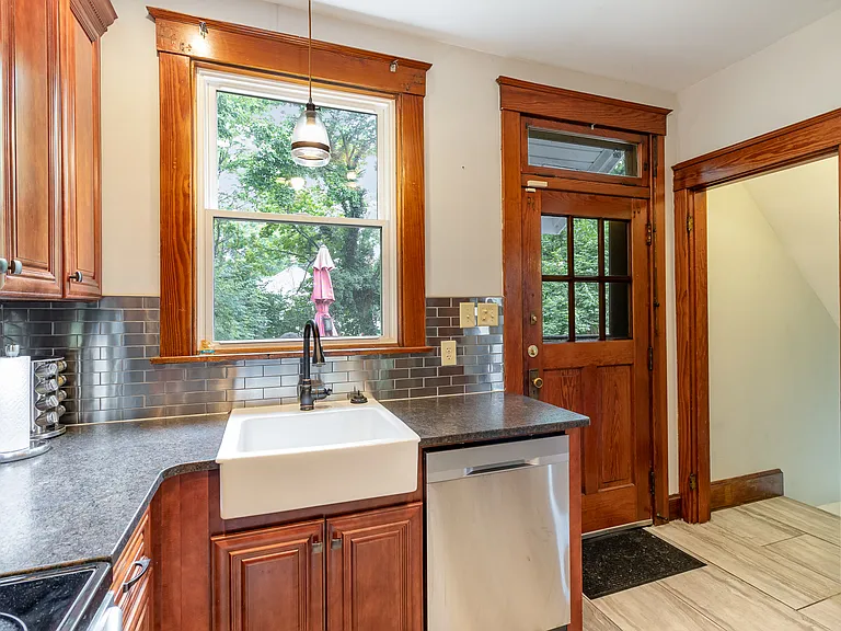 Kitchen #3 pic