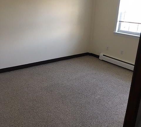 4th image of 221 Rock St APT F8