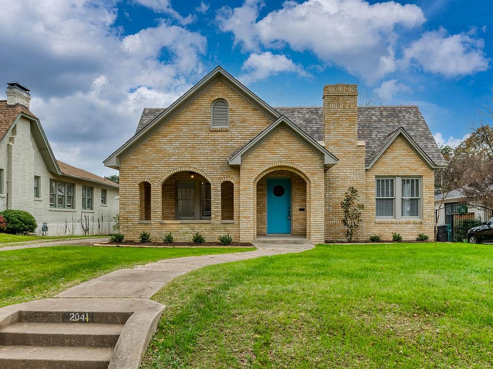 Charming and updated home in an incredibly desirable neighborhood by a great school, entertainment and TCU.