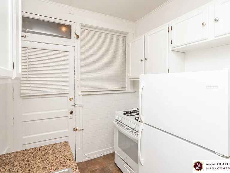 Lexington Oak Park, LLC — Photo 30