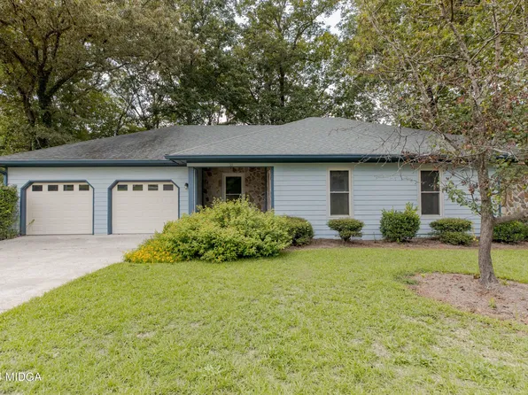313 Dogwood Glen Dr, Centerville, GA 31028