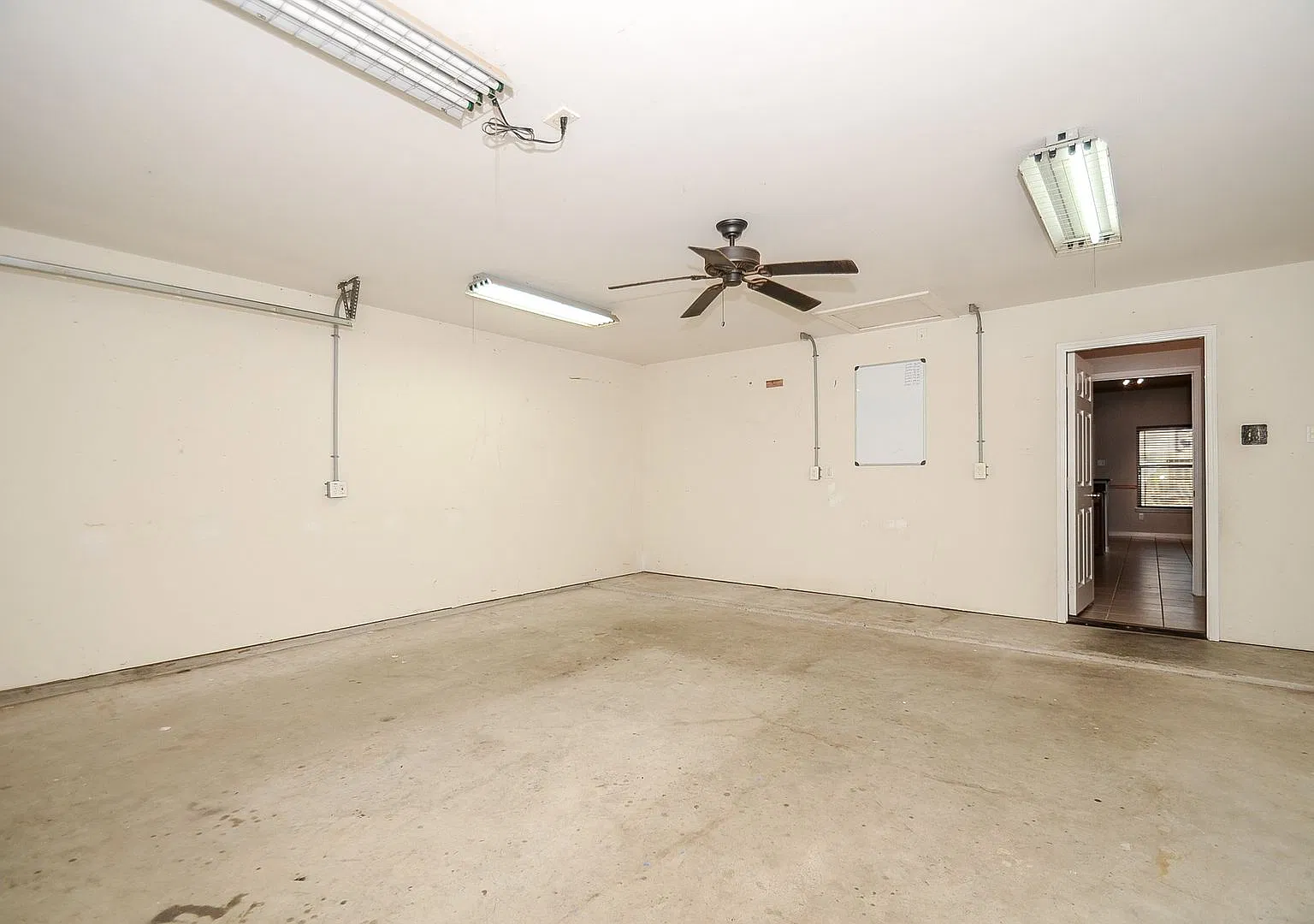 Beautiful Home in Hockley — Photo 2
