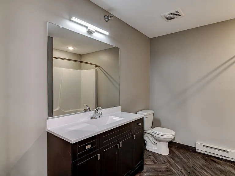 1000 N Hillcrest Pkwy #202 — Photo 7