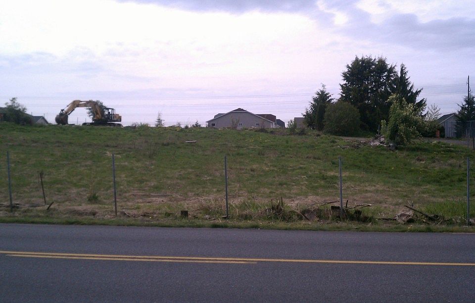 2nd image of 1218 83rd Ave SE