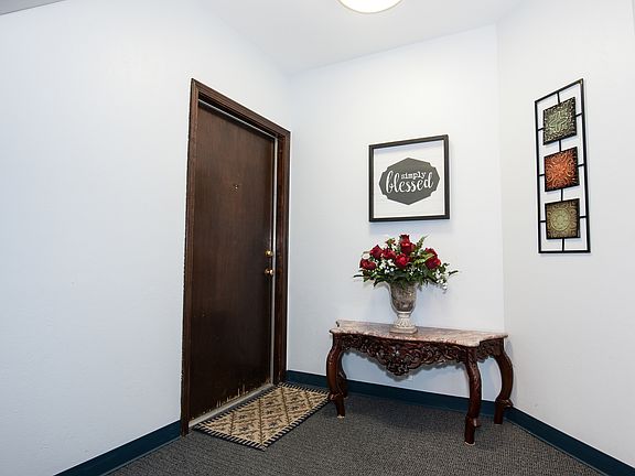 2nd image of 1033 Harbour Ct APT 1A