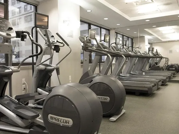 422 East 72nd Street image 12 of 15