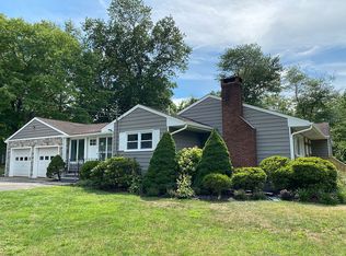 286 Northfield Rd, Millington, NJ 07946