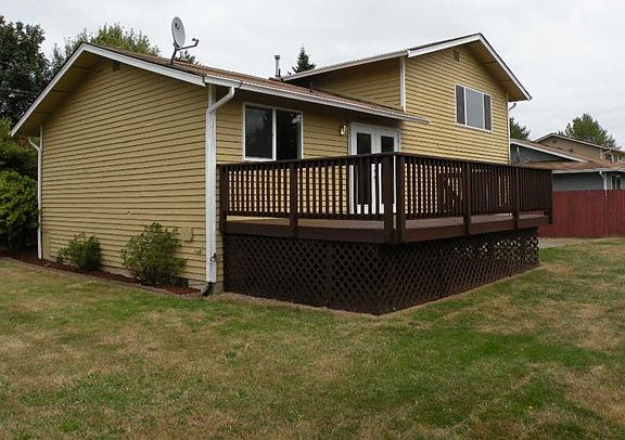 3rd image of 6502 25th St NE