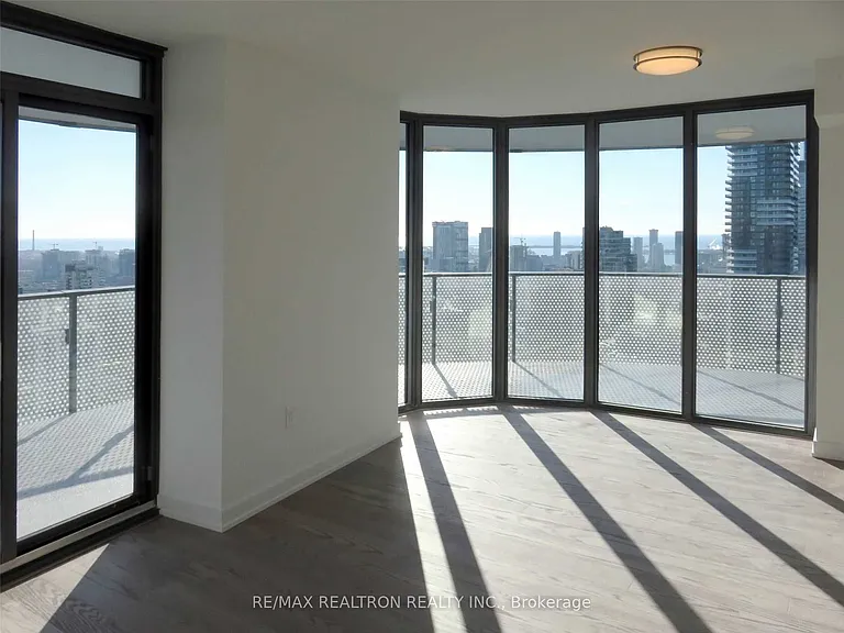 11 Wellesley St W #3802 — Photo 8