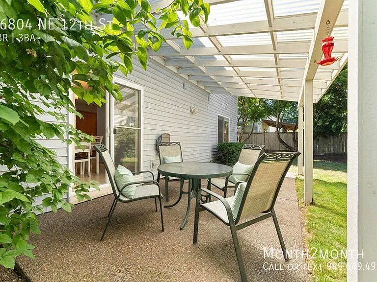 16804 NE 12th St — Photo 32