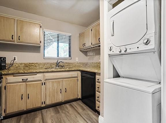5th image of 8305 Vineyard Ave Unit 6