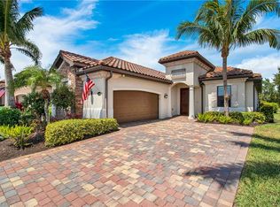 2930 Aviamar CIR, NAPLES, FL 34114