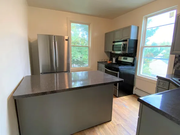 2556 Radcliff Ave, Bronx, NY 10469