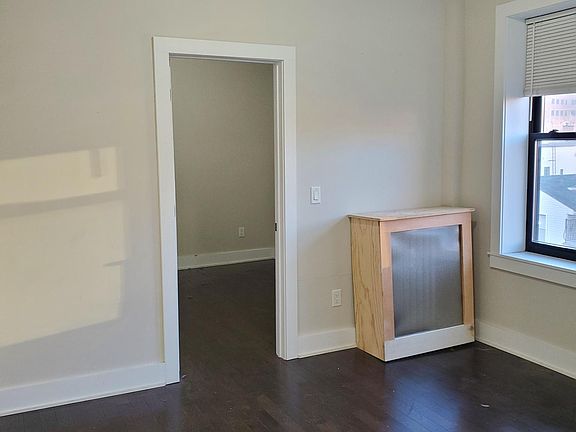 3rd image of 77 Magnolia Ave APT 33
