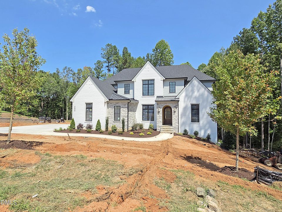 1st image of 404 Shinleaf Pond Trl
