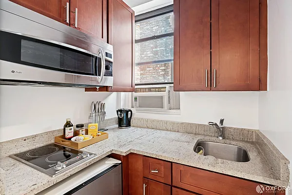 Rented by Oxford Property Group | media 11