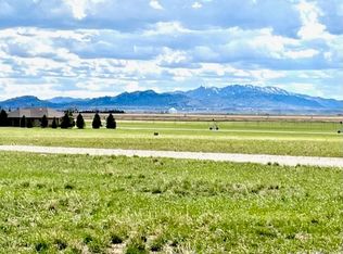 22 Mustang Rd, Wheatland, WY 82201