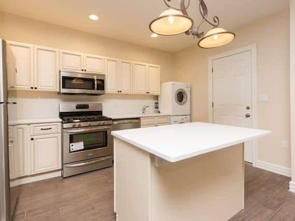 106 Main St #3