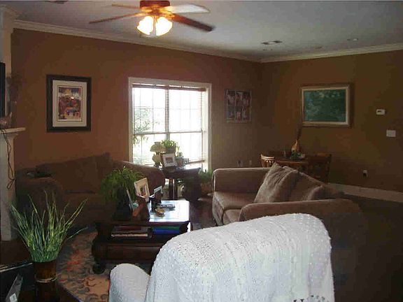 4th image of 129 Cotton Blossom Ln