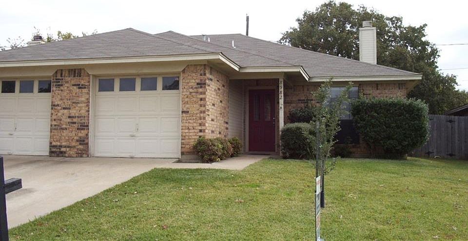 1st image of 8982 Bradley Dr